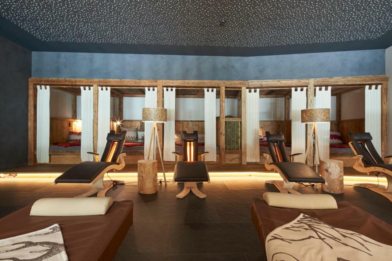 Hotel Cristallo - Wellness Mountain Living Бадия Экстерьер фото